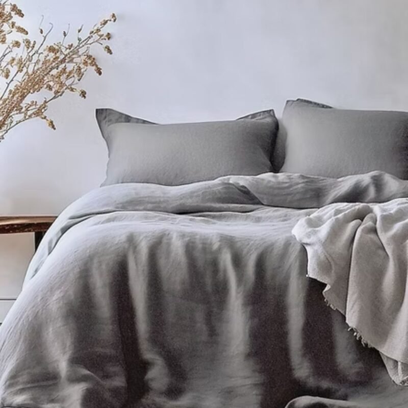 Vintage duvet covers black